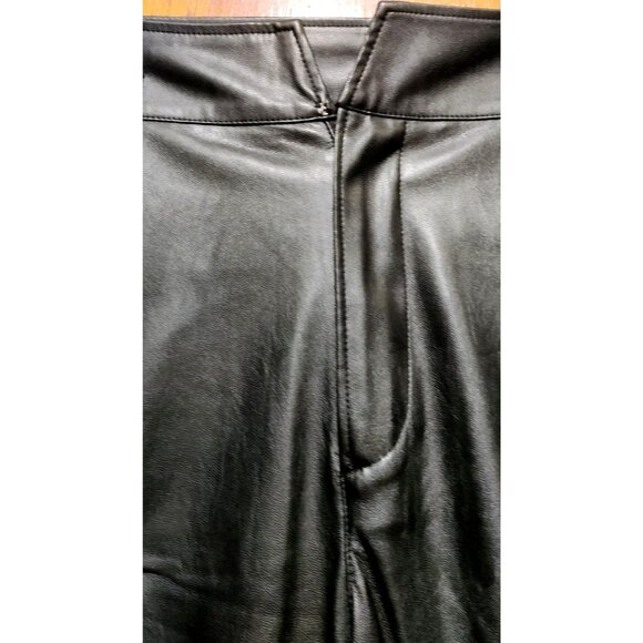 Paige Women's Black Faux Leather Straight-Leg Pants Size 4 - Picture 2 of 10